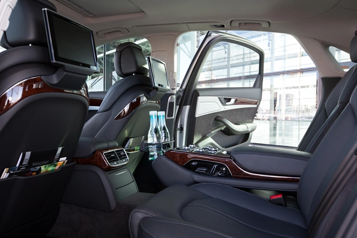 Hire a Private Car in Sydney